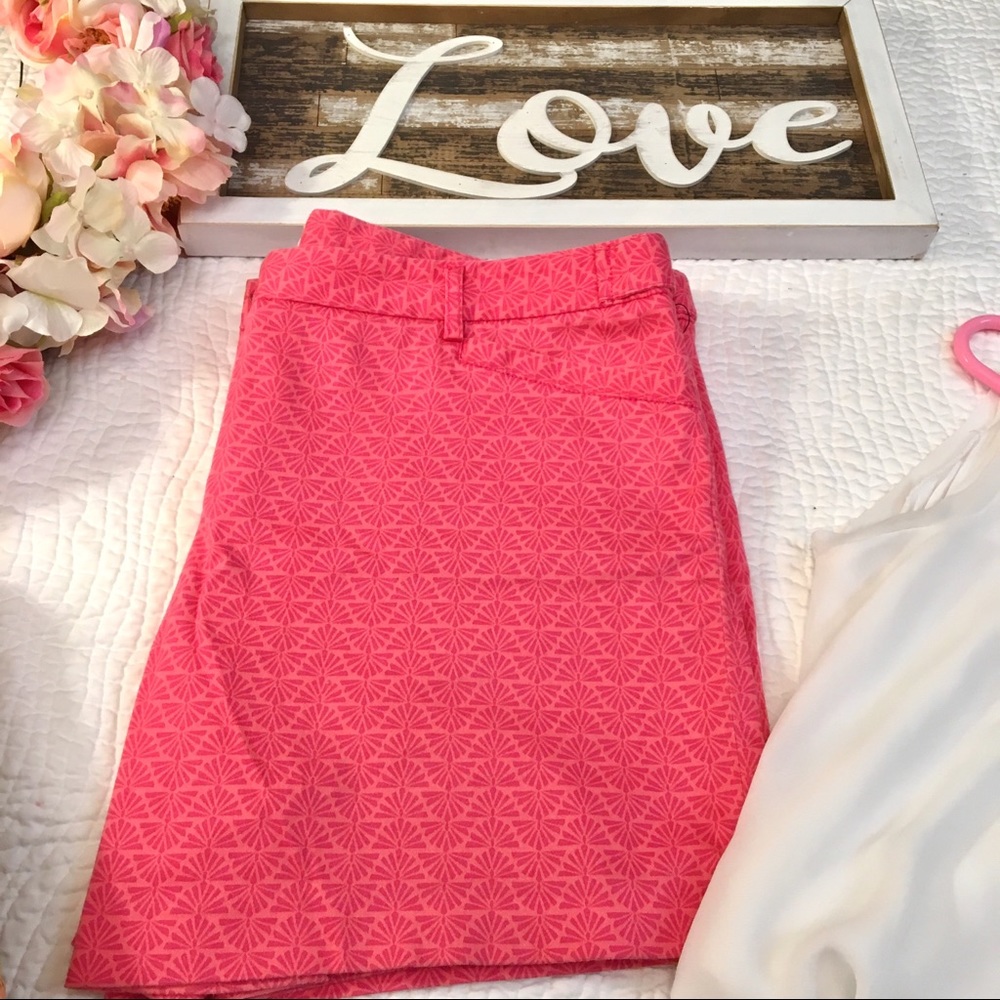 🌻3 for $30🌻Laundry Pink Shell Pattern Shorts 10
